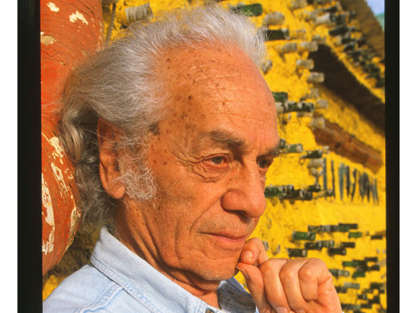 LA NO MUERTE DE NICANOR PARRA