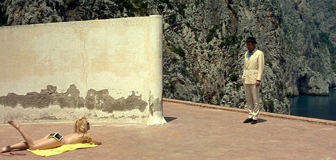 CUATRO CASAS PARA UN VERANO INTERMINABLE