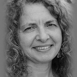 83_Literatura_PoesiaPalestina_Lisa-Majaj
